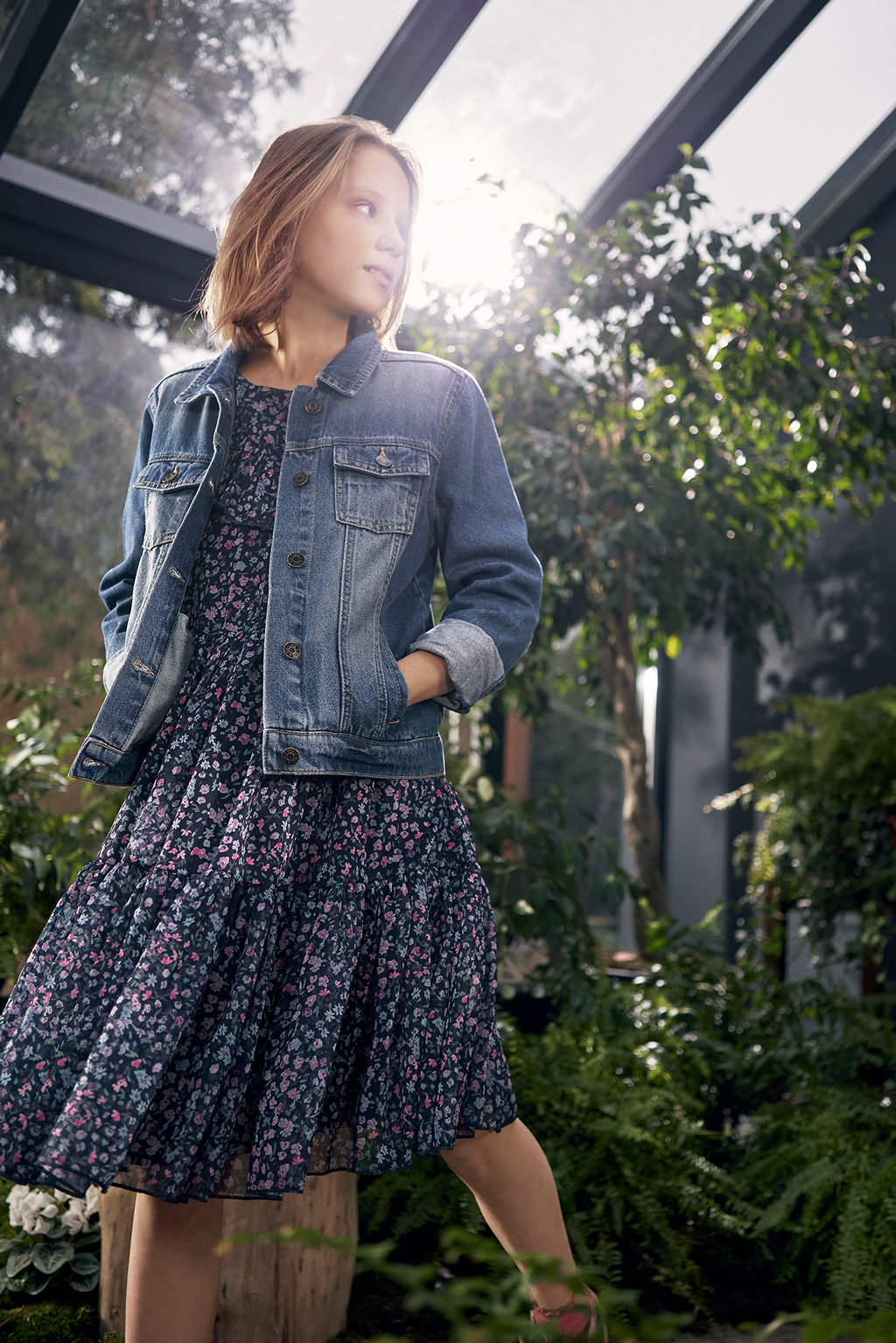 dziewczynka w sukience Smyk Green Gardener