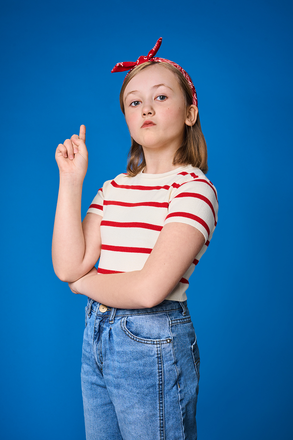 girl pointing with hand